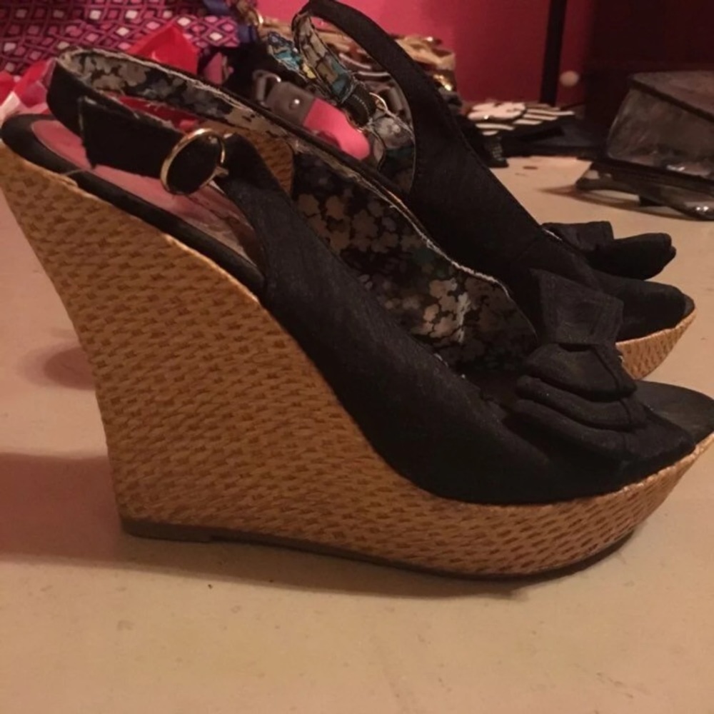 Black peep toe wedges